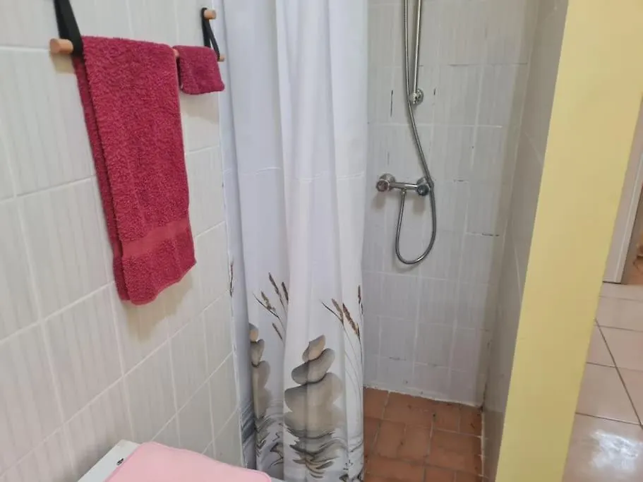Petite Maison 2 Personnes Chez Roger Gros-Morne Holiday home