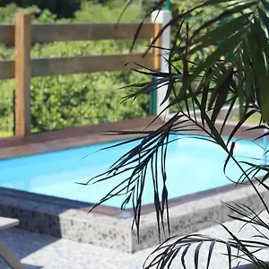  Hébergement de vacances Palmier Bungalow- Piscine